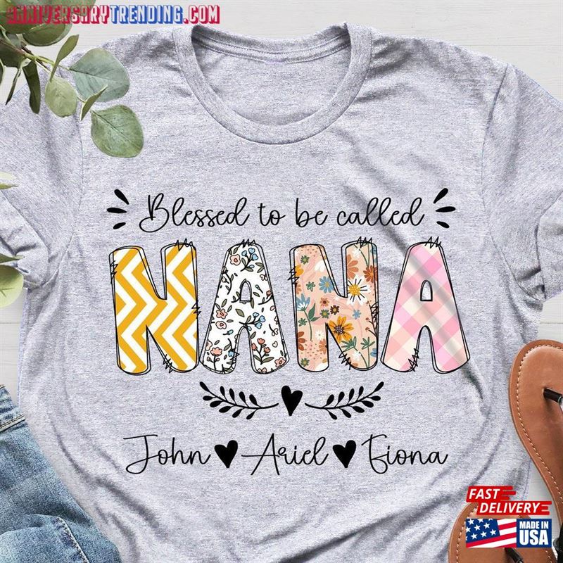 Personalized Grandma Shirt Nana Custom Flower T-Shirt Unisex – Bipubunny Store