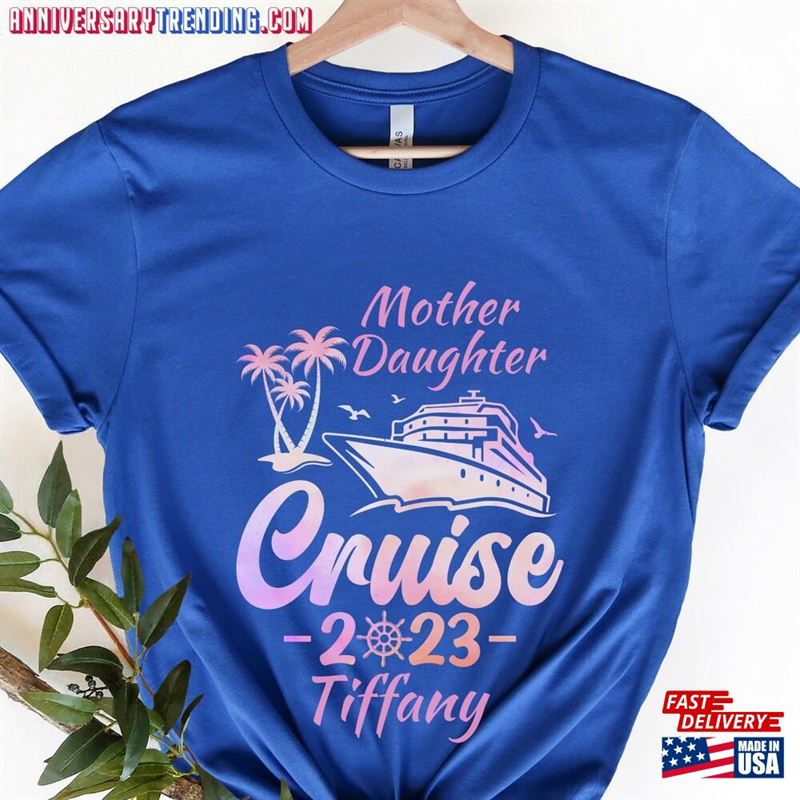 Personalized Mother Daughter Cruise Shirts Gift For Mom Birthday Custom Family Shirt Classic T-Shirt – Bipubunny Store