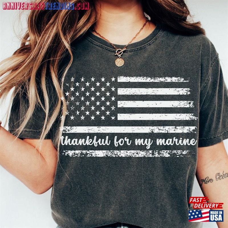 Proud Marine Wife Mom Thanksgiving Shirt Classic Unisex -Bipubunny Store