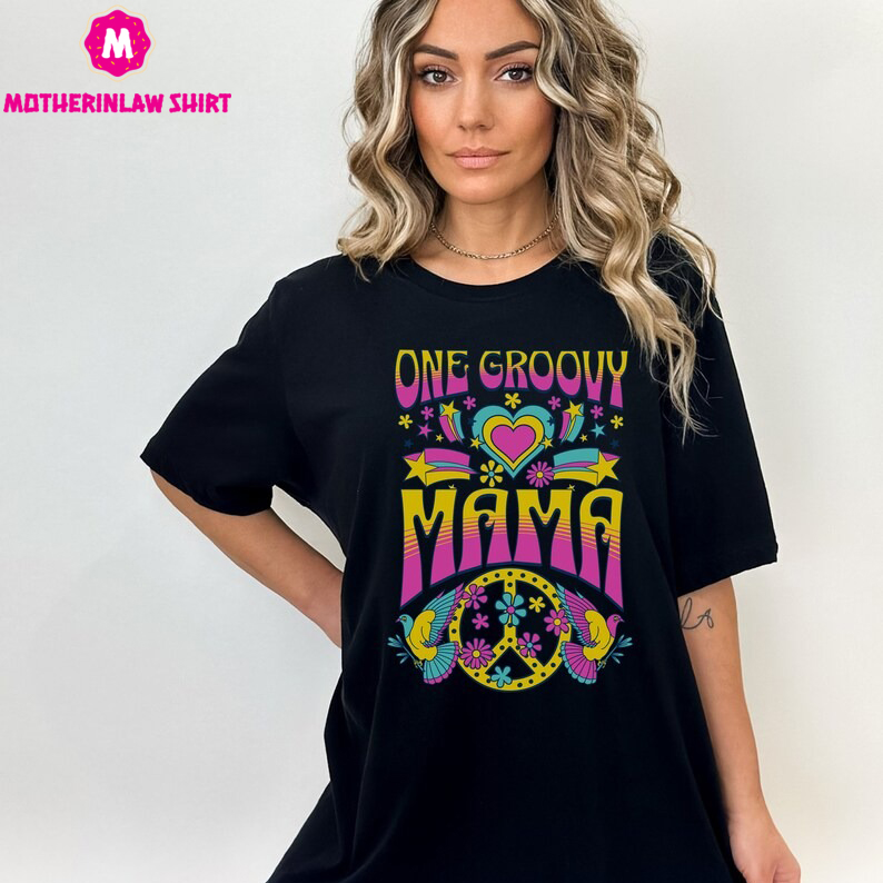 Retro Mom Shirt, Hippie Shirts, Wife Mother’s Day, Groovy Mama, Peace Sign Shirt for Mom, Vintage T-Shirt, Retro Mom Gift, Boho Mom Birthday