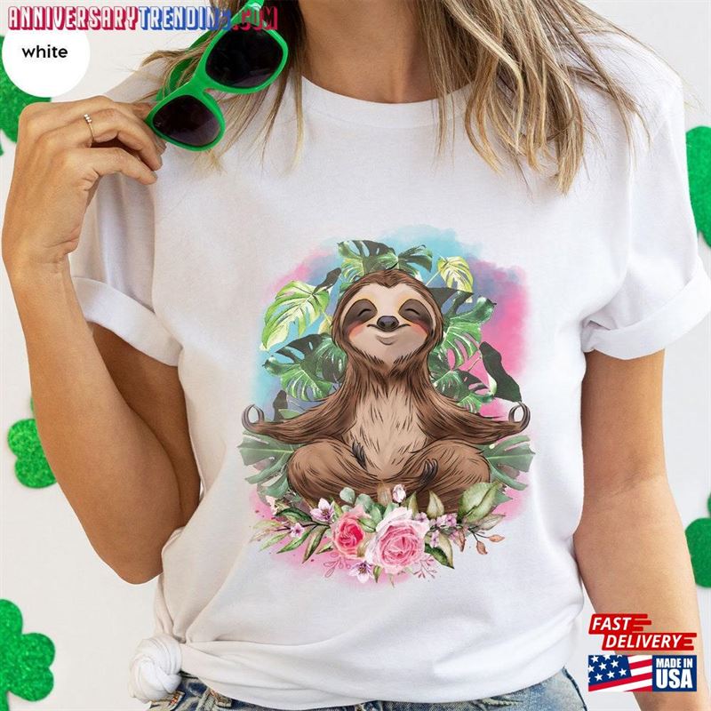 Sloth T-Shirt Cute Shirt For Women Floral Crewneck Sweatshirt Unisex Hoodie – Bipubunny Store