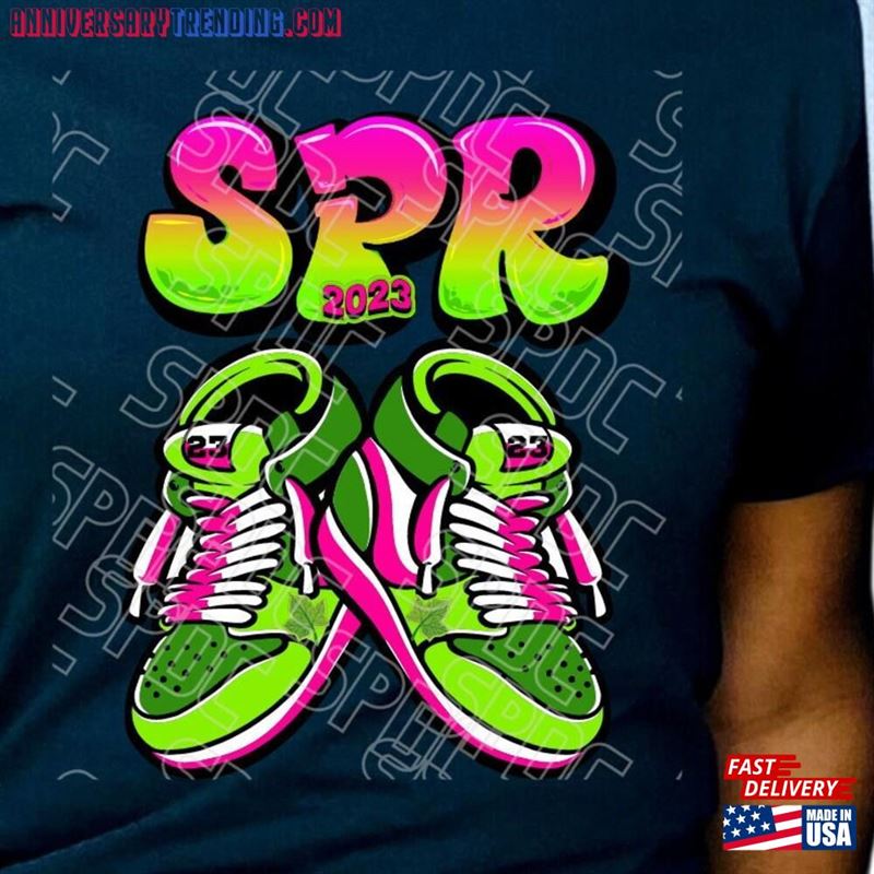 Spring 2023 Graduation Pink And Green Classic T-Shirt – Bipubunny Store