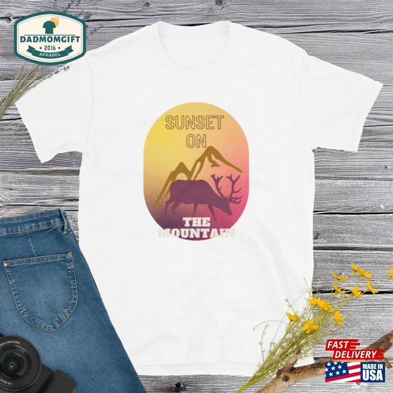 Sunset On The Mountain Short Sleeve Unisex T-Shirt Men Sweatshirt