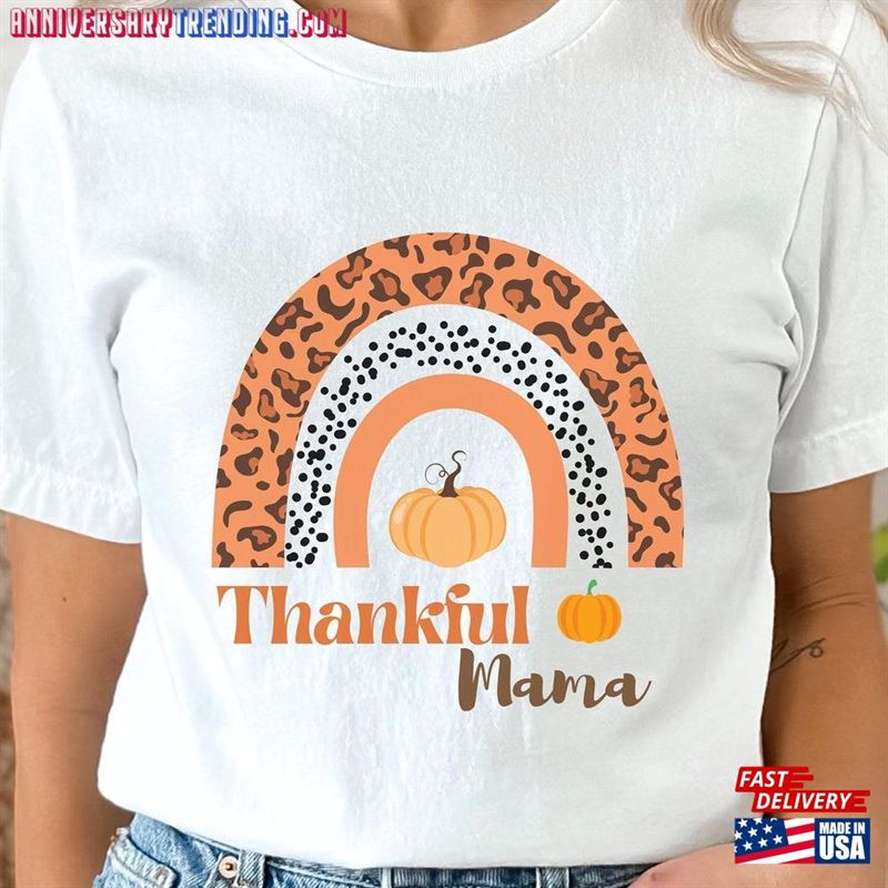 Thankful Mama Shirt Happy Thanksgiving Autumn T-Shirt Cozy Vibes Sweatshirt Fall Gifts For Mum Mom Unisex Hoodie -Bipubunny Store