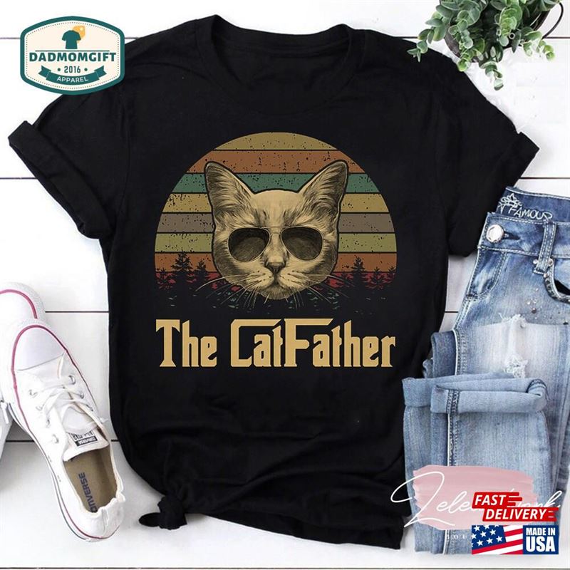 The Cat Father T-Shirt For Lover Dad Men Kitten Daddy Tee Catfather Vintage Shirt Sweatshirt Unisex