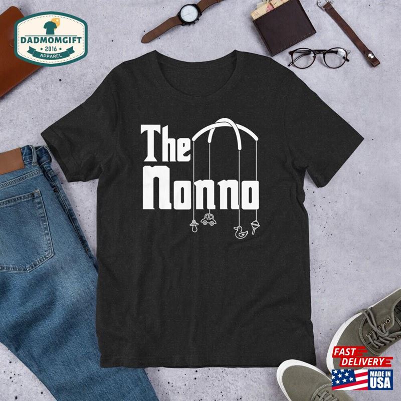 The Nonno T-Shirt Perfect Gift For Proud Grandfathers Italian Grandpa Classic Hoodie