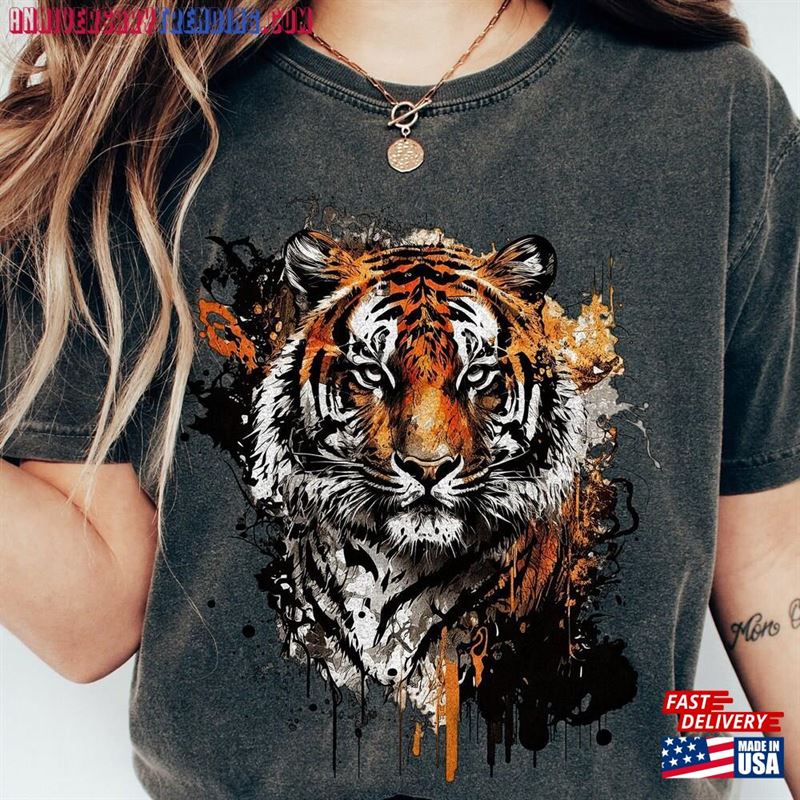 Tiger Shirt Trendy Comfort Colors Tshirt Cat Lover Gift T-Shirt Classic Unisex – Bipubunny Store