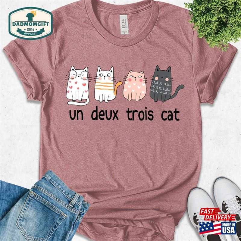 Un Deux Trois Cat T-Shirt Mama Shirt Mom Unisex Sweatshirt