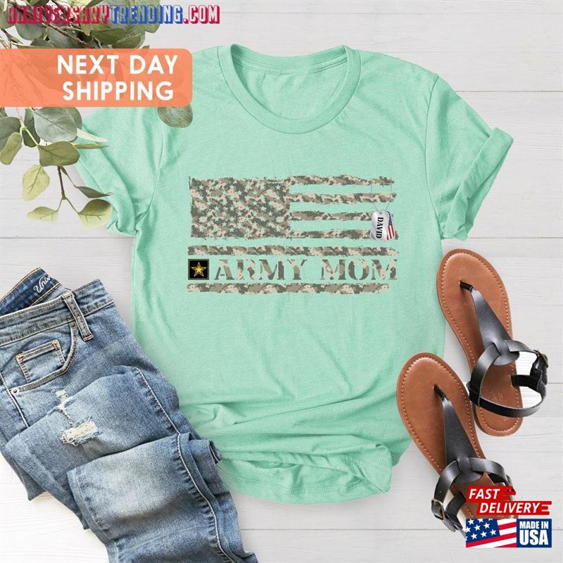 Us Camo Flag Proud Army Mom Shirt Family Day Usa Gift Sweatshirt Classic – Bipubunny Store