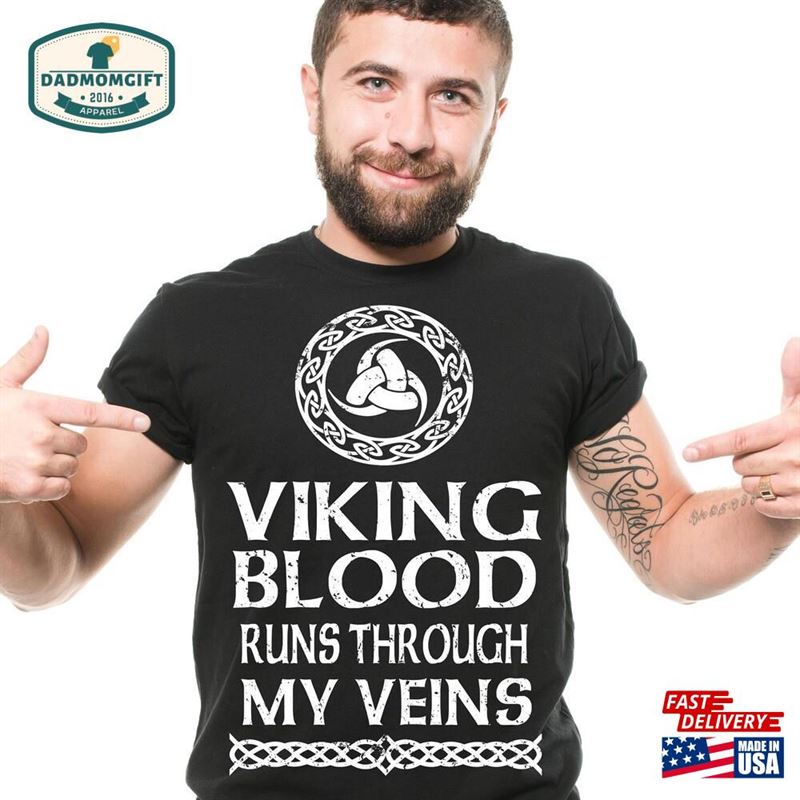 Viking T-Shirt Classic Hoodie