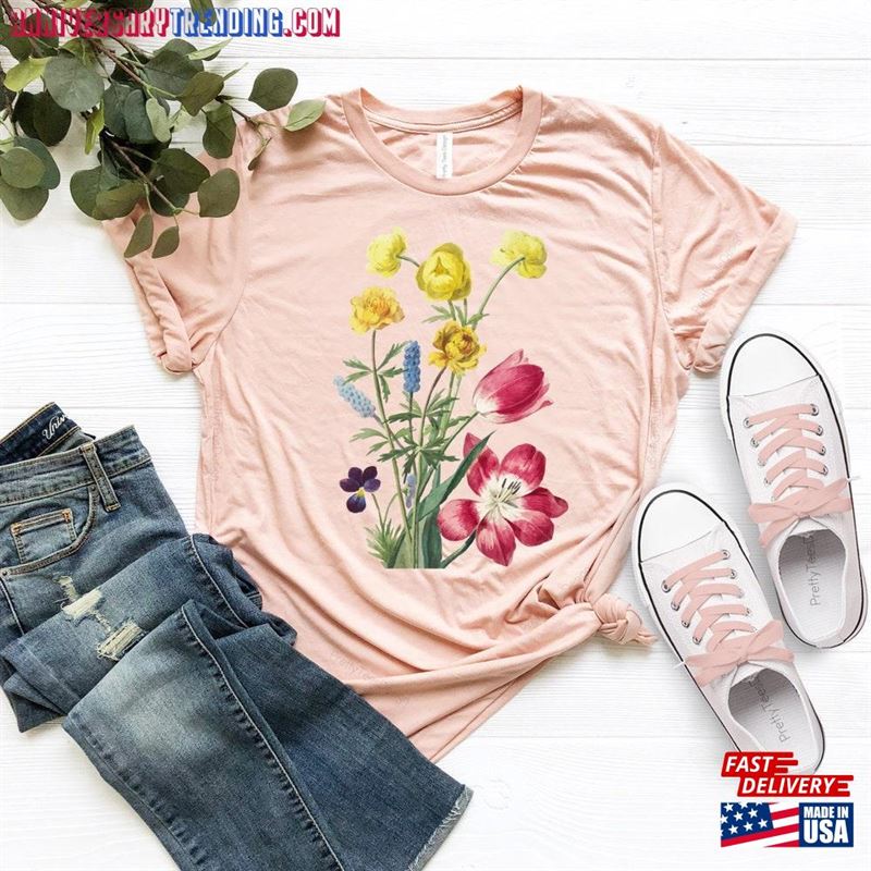 Vintage Flower Shirt Mothers Day Mom T-Shirt Classic Unisex – Bipubunny Store