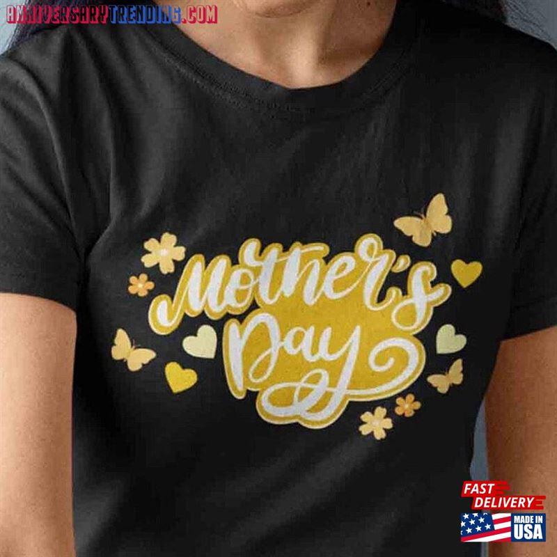 Yellow Mother’s Day 100% Cotton Tee T-Shirt Family Gift For Mom Unisex Sweatshirt – Bipubunny Store