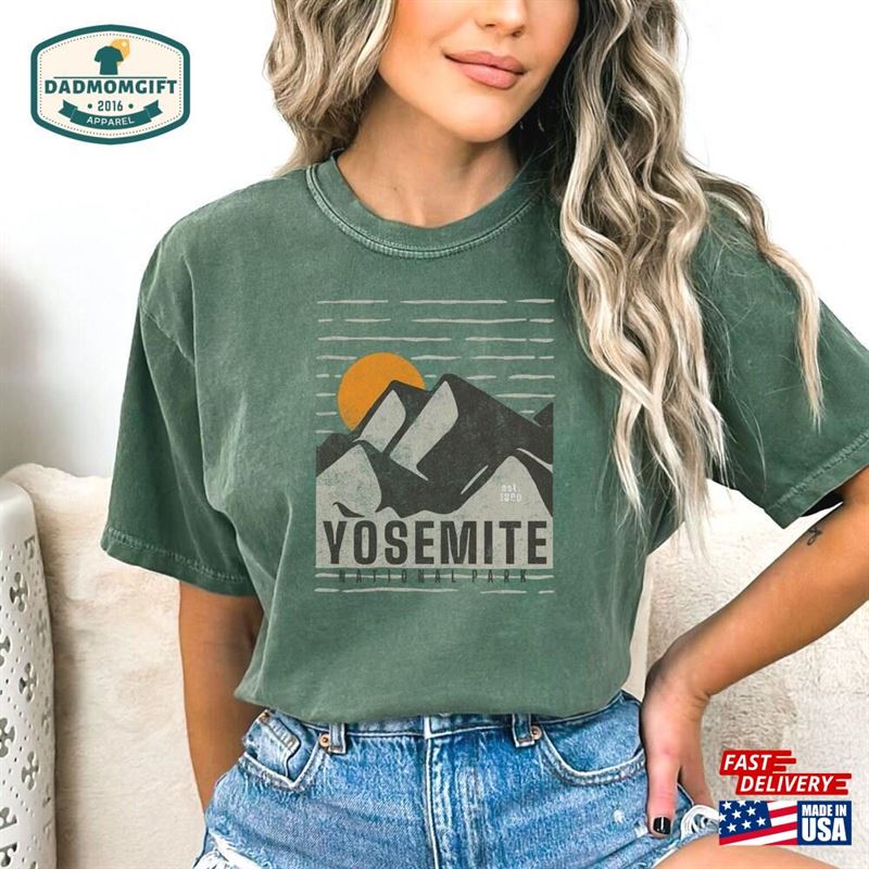 Yosemite Graphic National Park Shirt Unisex Sweatshirt