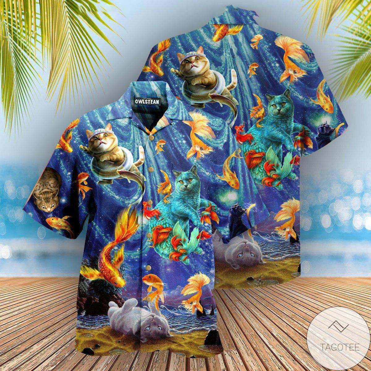 Cats Dream About Playing With Big Goldfish Hawaiian Shirt