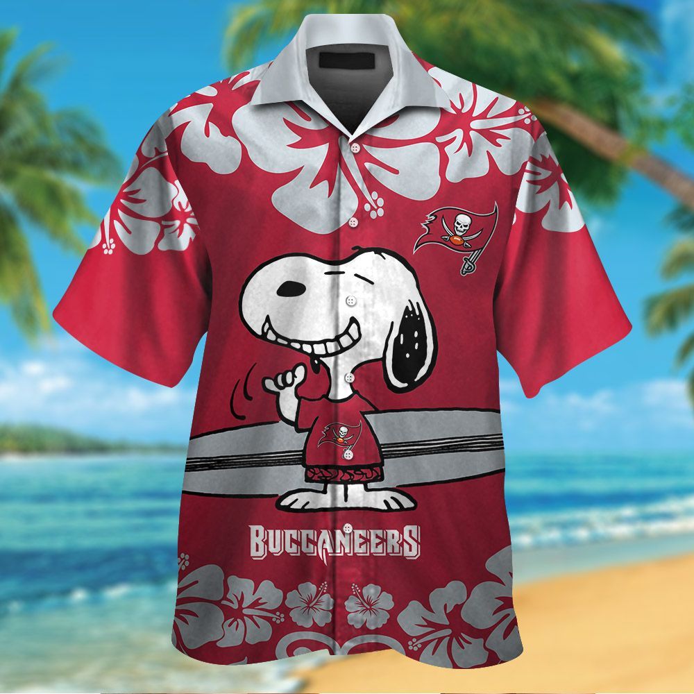 Tampa Bay Buccaneers & Snoopy Hawaiian Shirt Hot Trendy Summer 2024