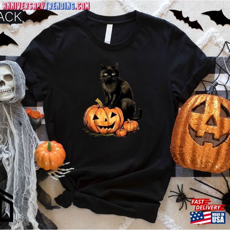 Black Cat On Pumpkin Shirt Halloween Lover For Fall T-Shirt Sweatshirt