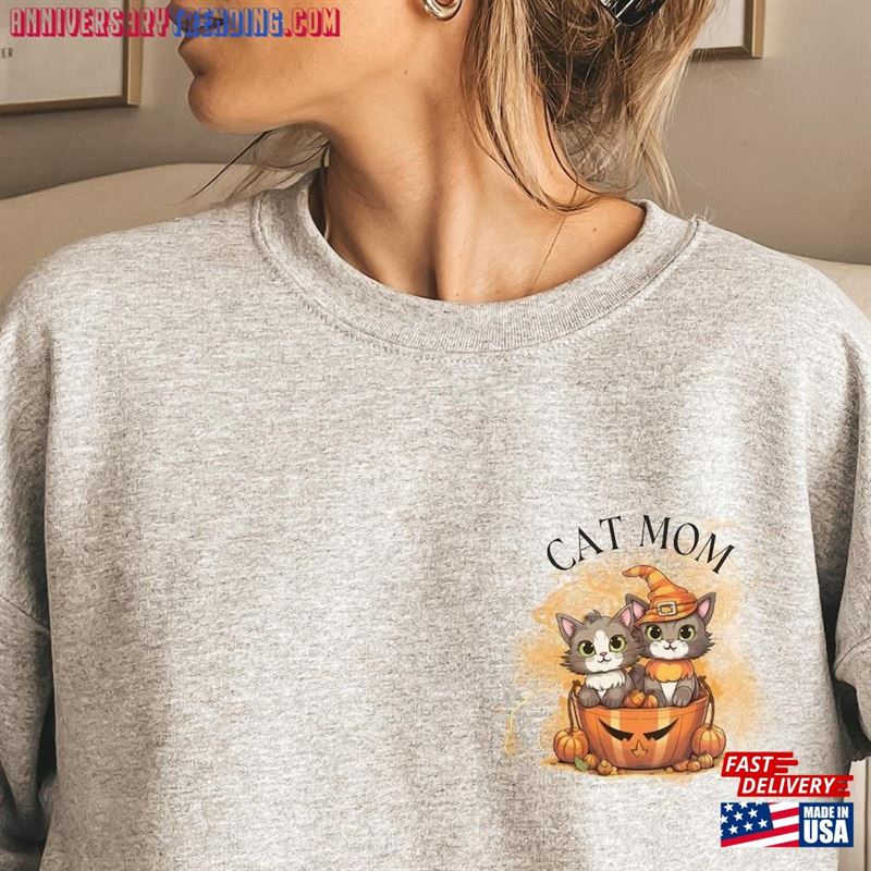 Cat Mom Halloween Shirt Comfort Colors Sweater Black Lover Funny Tee Cute Classic T-Shirt