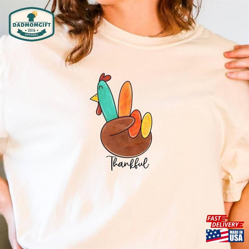 Comfort Color Turkey Peace Sign Thankful T-Shirt Spread Love And Gratitude With Our Unique Design Sweatshirt