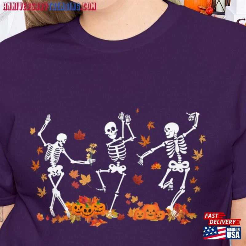 Dancing Skeleton Halloween T-Shirt 2023 Sweatshirt Classic