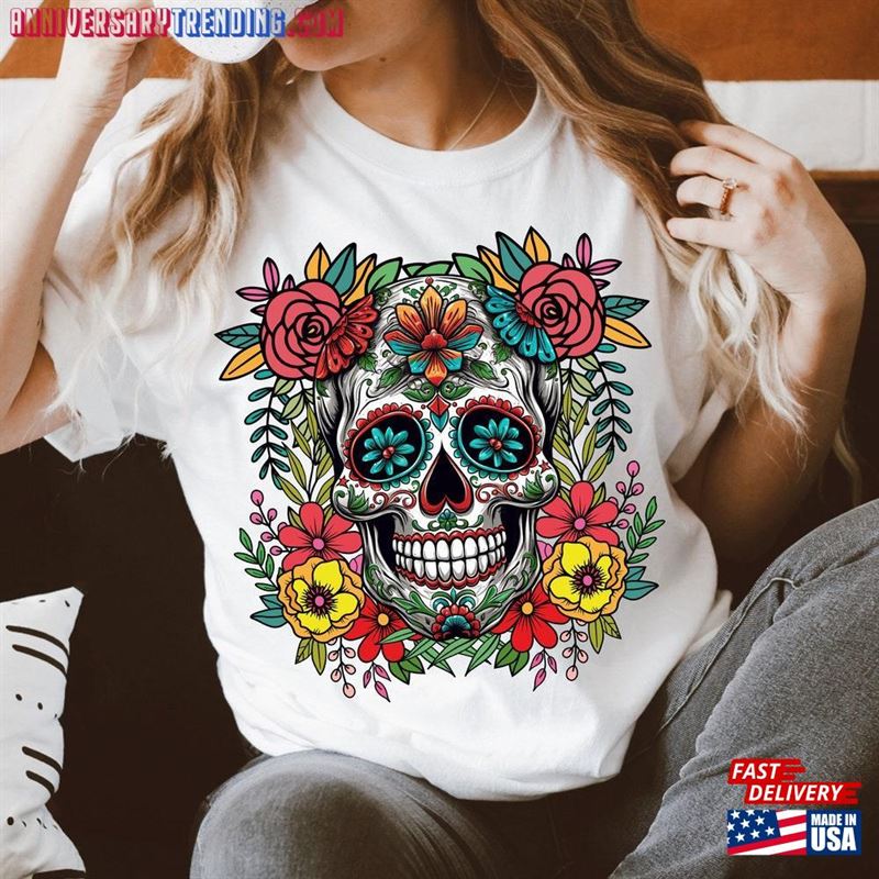 Dia De Los Muertos Shirt Mexican Floral Skull Latina T-Shirt Classic