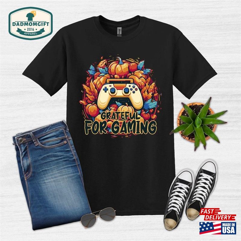 Grateful For Gaming Shirt Thanksgiving Game Gamer Classic T-Shirt