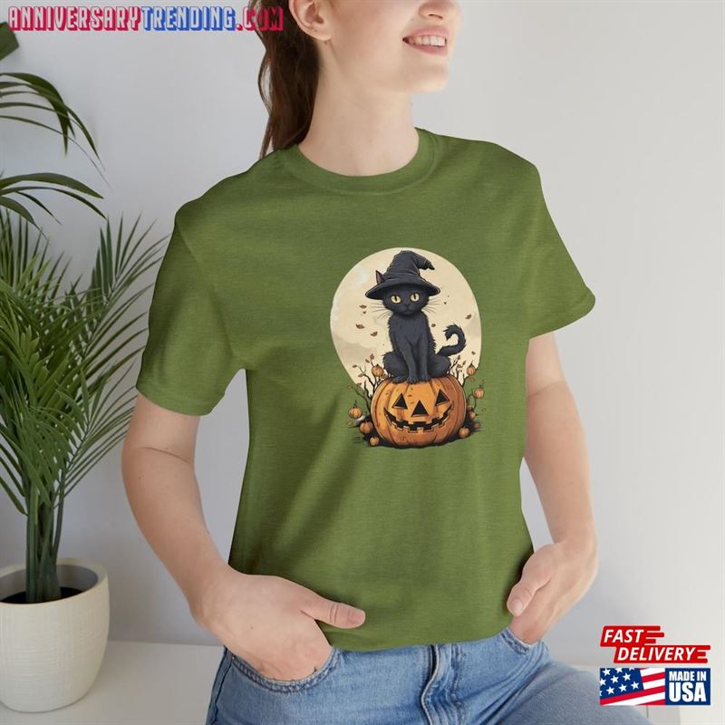 Halloween Cat On A Pumpkin With Witch Hat 2023 Unisex Hoodie