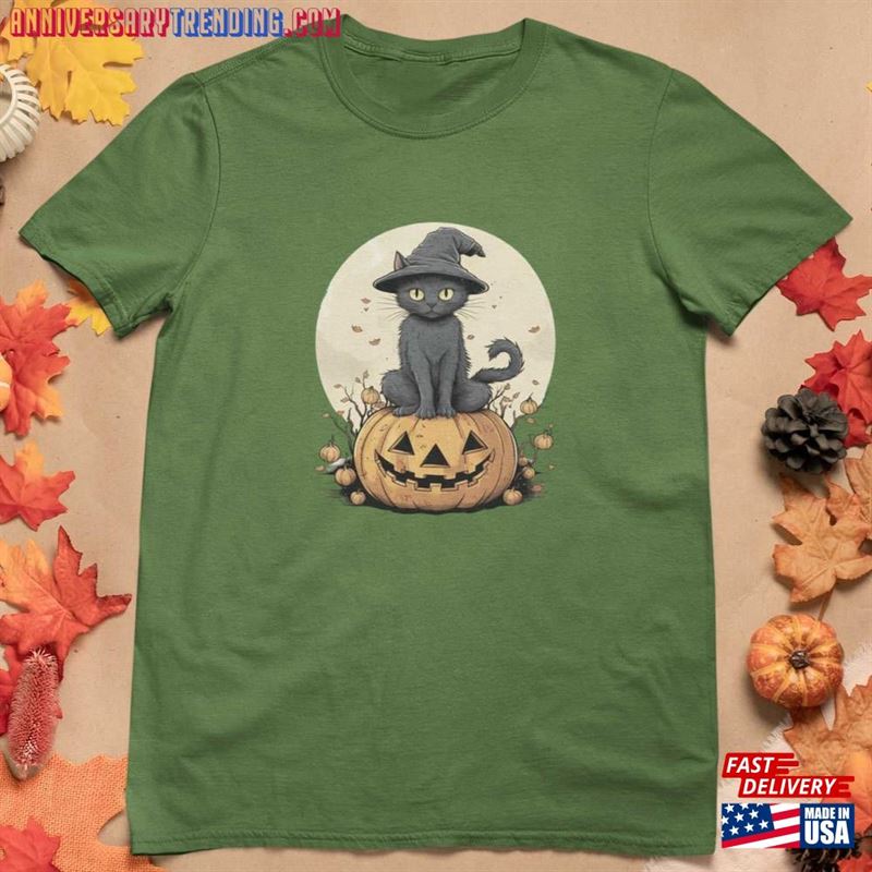 Halloween Cat On A Pumpkin With Witch Hat 2023 Unisex Hoodie