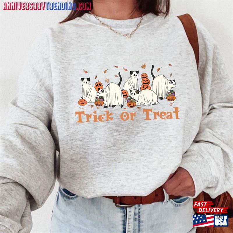 Halloween Sweatshirt Sweater 2023 Happy Classic T-Shirt