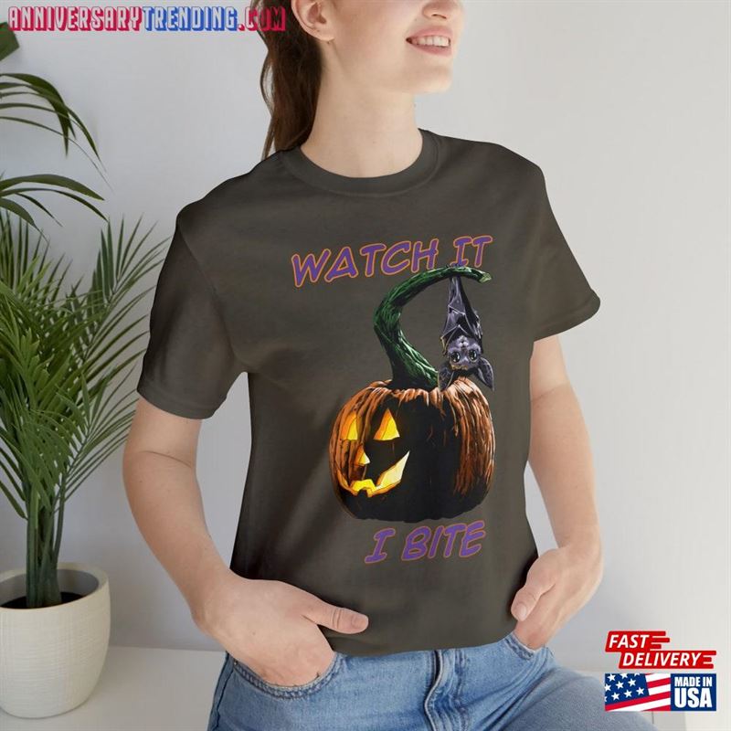 Happy Halloween Party Cute Bat Tee October Season Pumpkin Shirt T-Shirt Sweatshirt