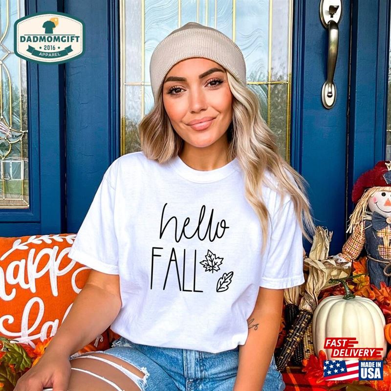 Hello Fall T-Shirt Vibes Clothing Lover Gift Classic Sweatshirt