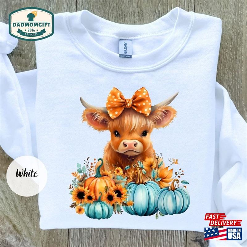 Highland Cow Fall Sweatshirt Heifer Shirt Unisex T-Shirt