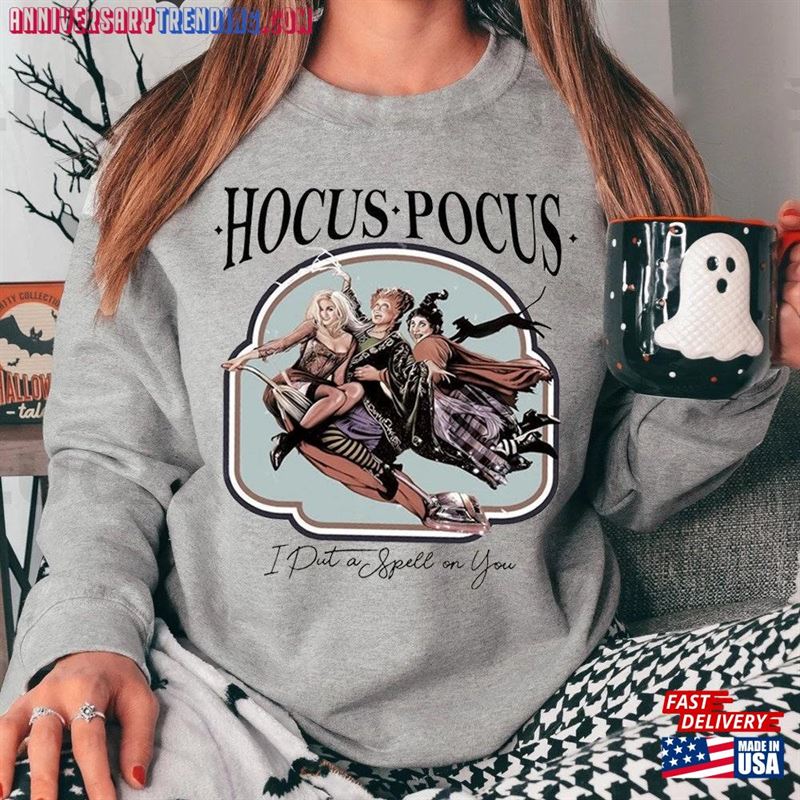 Hocus Pocus I Put A Spell On You Halloween Christmas T-Shirt Vintage Shirt Classic