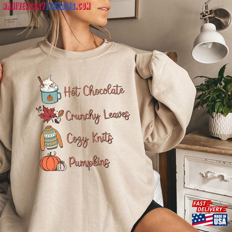 Hot Chocolate Crunchy Leaves Cozy Knits Pumpkins Sweatshirt Happy Thanksgiving Shirt Retro Unisex T-Shirt