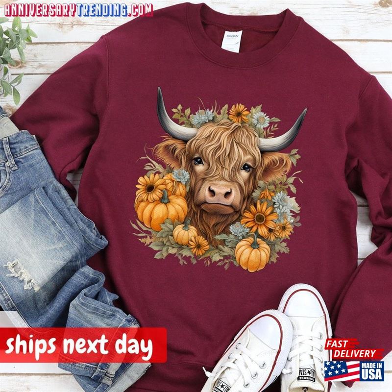 Howdy Fall Cow Sweatshirt Pumpkin Sweater Western Shirt T-Shirt Unisex