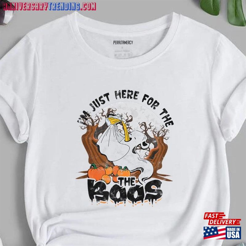 I’m Just Here For The Boos Spooky Halloween T-Shirt Sweatshirt