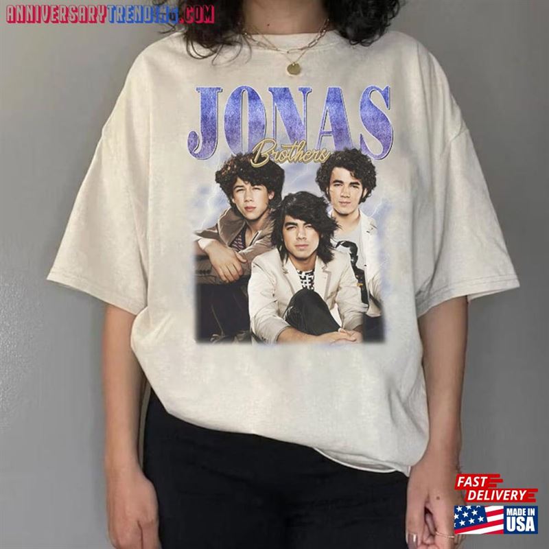 Jonas Brothers Vintage Tee Concert 2023 Retro Unisex Gift 90 Hoodie Sweatshirt