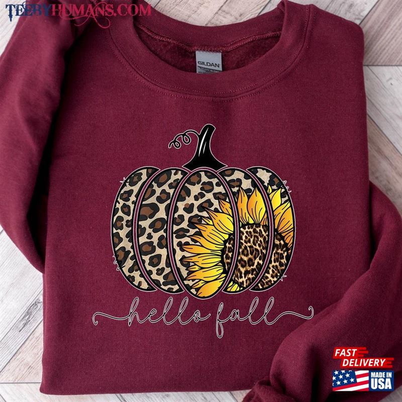 Leopard Pumpkin Sweatshirt Sunflower Pullover Fall Crewneck Sweat Classic T-Shirt