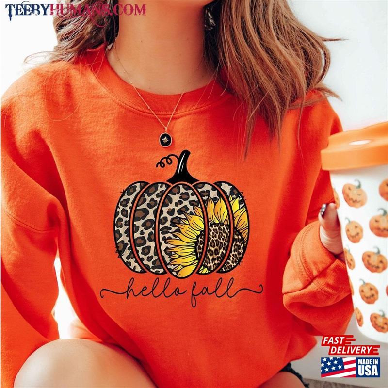 Leopard Pumpkin Sweatshirt Sunflower Pullover Fall Crewneck Sweat Classic T-Shirt