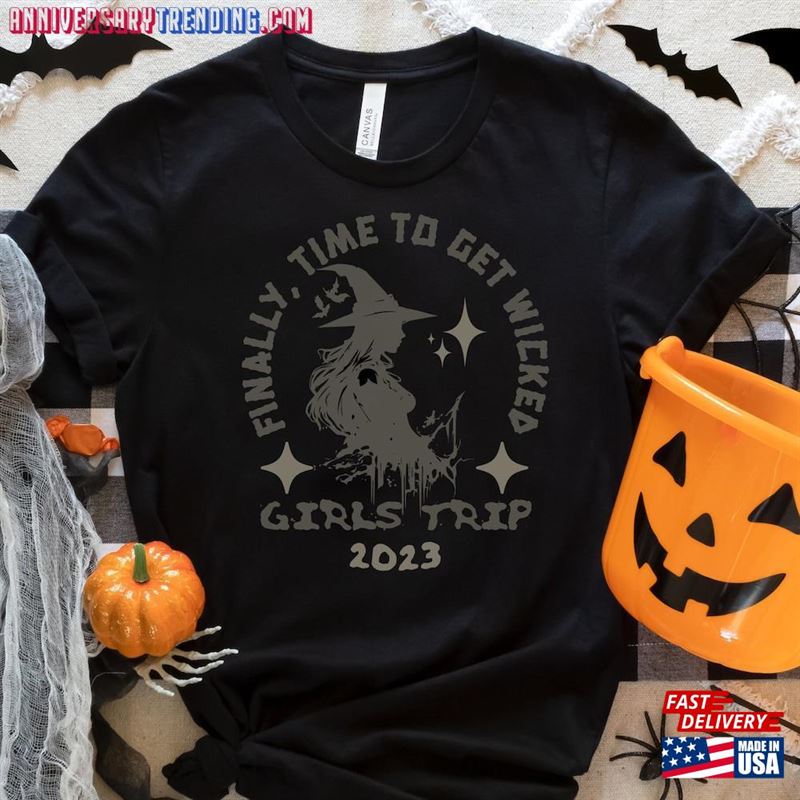 Matching Halloween Girls Trip Shirts Ladies Night Out Witches Be Like Unisex Sweatshirt