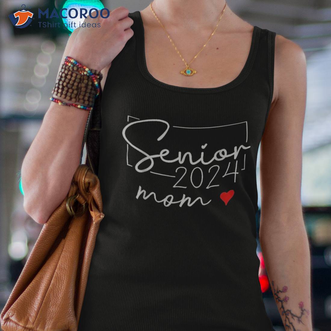 Proud Mom Senior 2024 Cute Heart Class Of Graduation Shirt