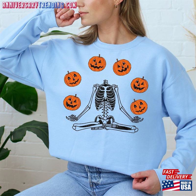 Pumpkin Halloween Sweatshirt Skeleton Shirt T-Shirt