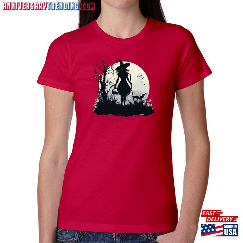 Salem Women’s Halloween Witch Print Casual T-Shirt Witchy Shirt Unisex Classic