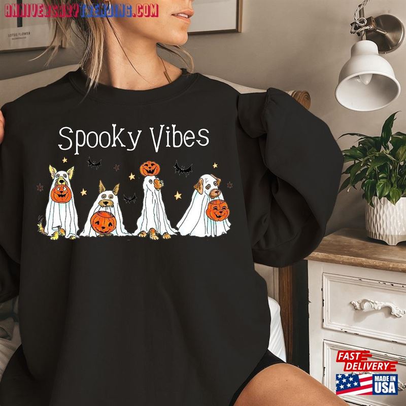 Spooky Vibes Halloween Sweatshirt Ghost Dog T-Shirt Classic