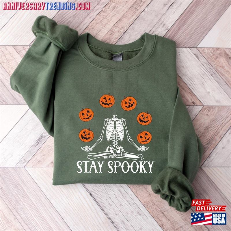 Stay Spooky Skeleton Shirt Season Sweatshirt Halloween Classic Hoodie