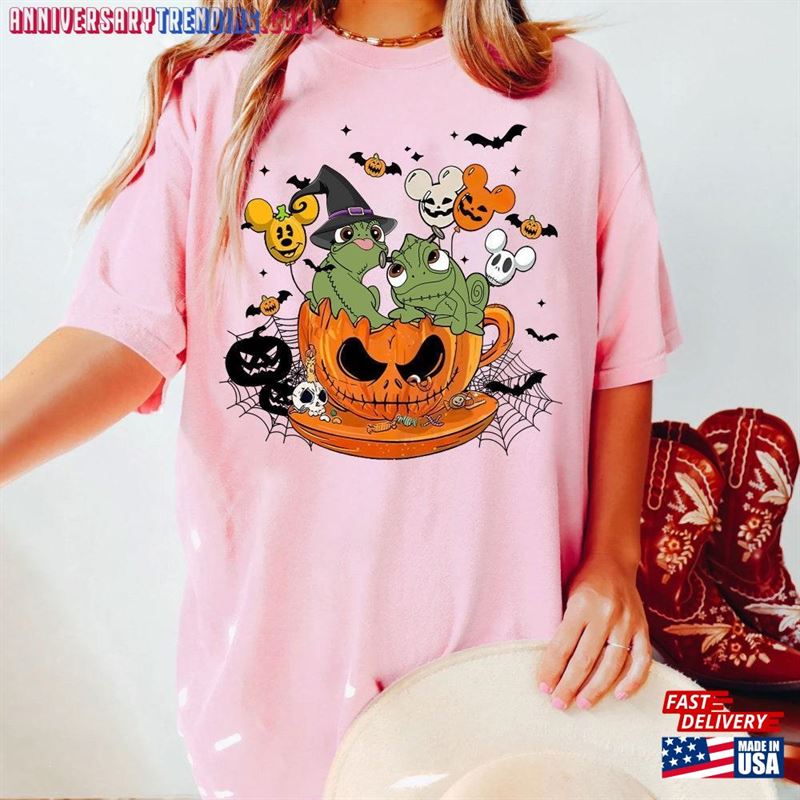 Tangled Pascal Halloween Comfort Color Shirt T-Shirt Hoodie