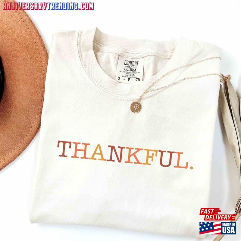 Thankful Comfort Color Retro Shirt Womens Thanksgiving Hoodie T-Shirt