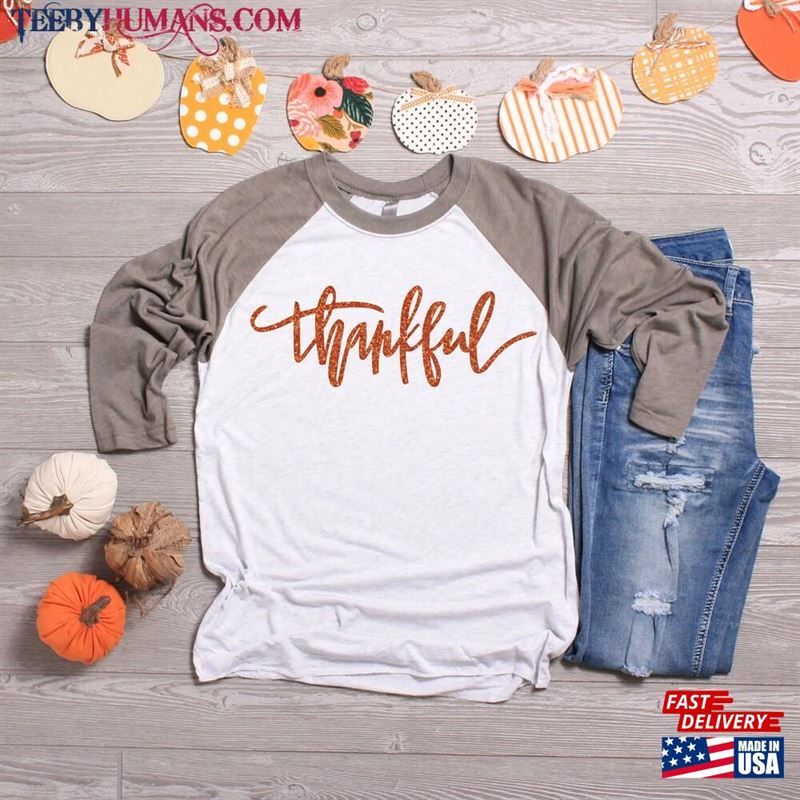 Thankful Shirt Raglan Thanksgiving T-Shirt Classic