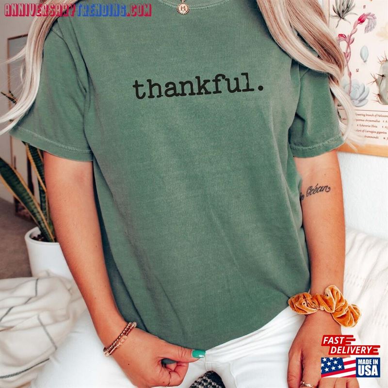 Thankful Shirt Thanksgiving Pumpkin Classic T-Shirt