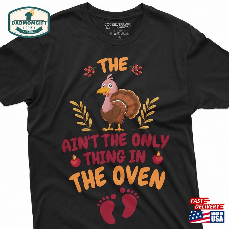 Thanksgiving Pregnancy Announcement T-Shirt Unisex Classic