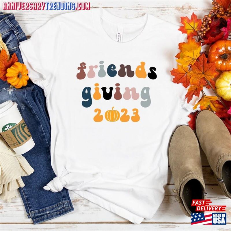 Thanksgiving Retro Friends 2023 Shirt Shirts Classic T-Shirt